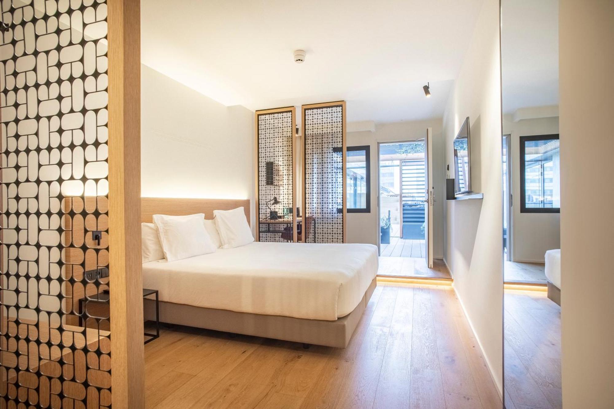 Paxton Hotel 4*